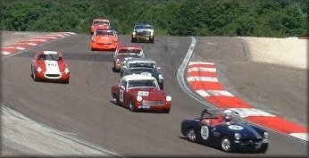 The Pack chase the leaders